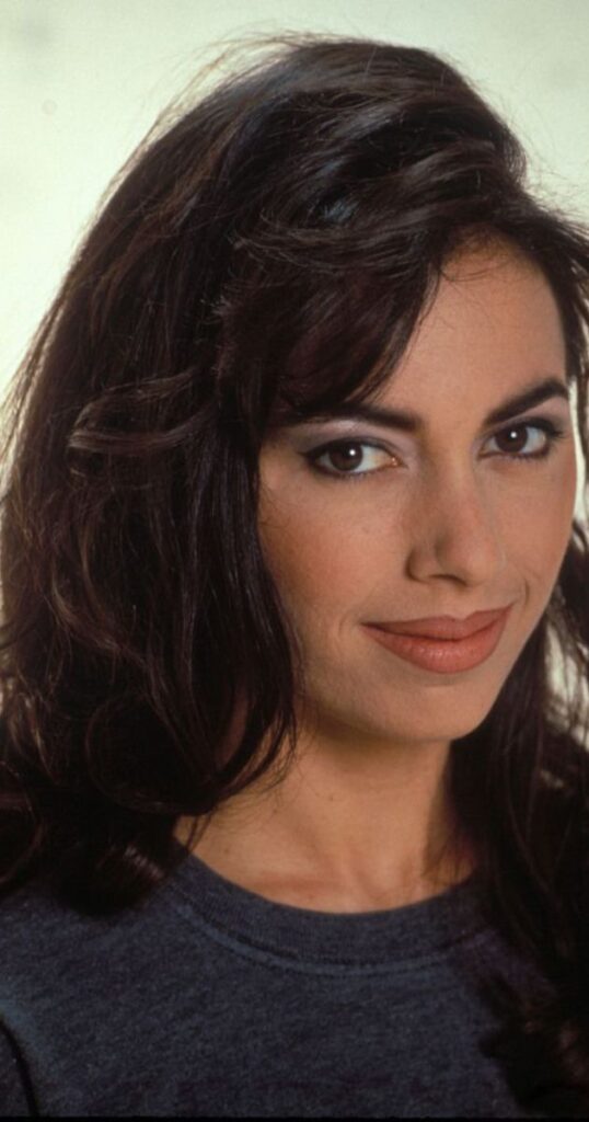 Susanna Hoffs's Net Worth