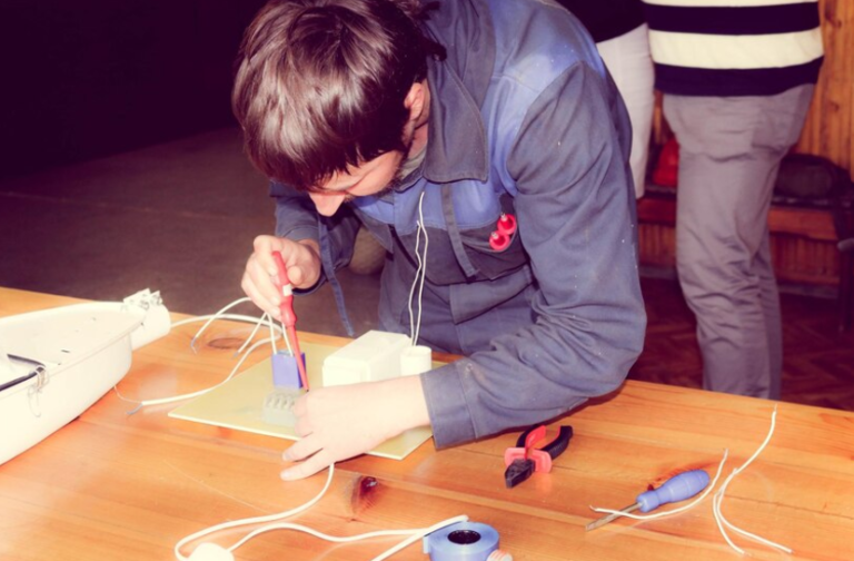How to Choose the Best Electricians Noblesville for Your Project